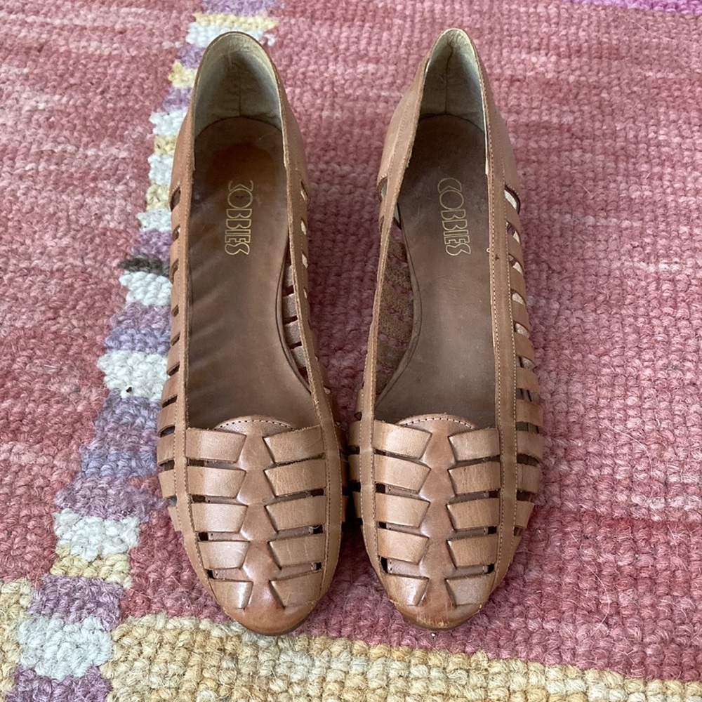Vintage Cobbies light brown leather slides